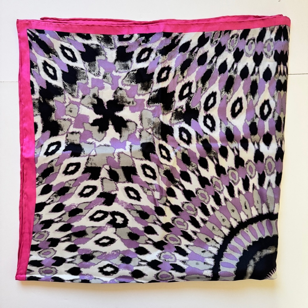 Etereo Etro Silk Scarf Square Geometric Print Pink Trim One Size